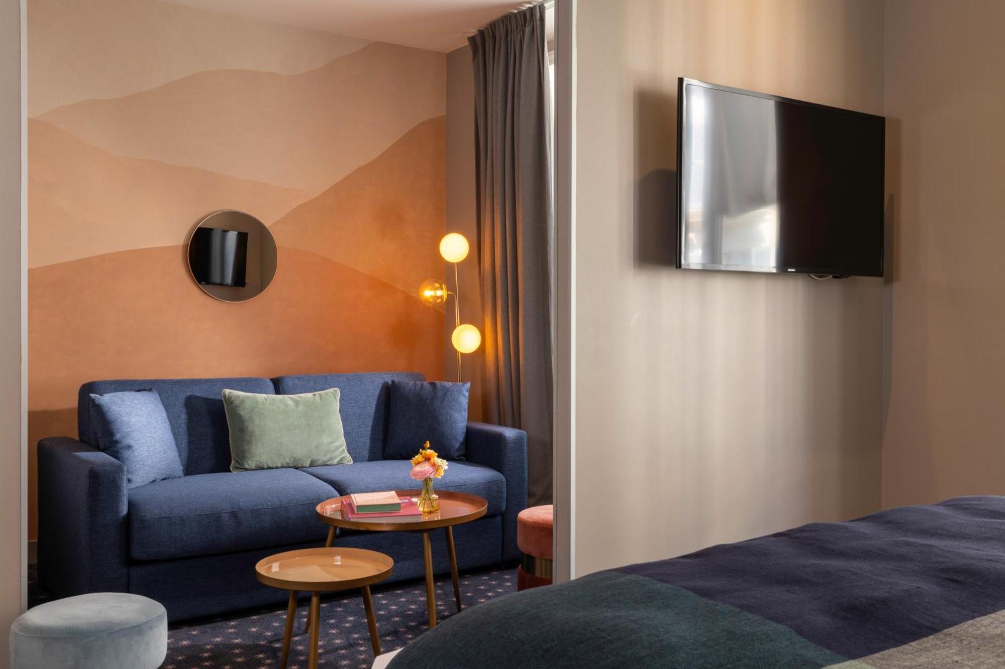 Hotel Maxim Folies 3*