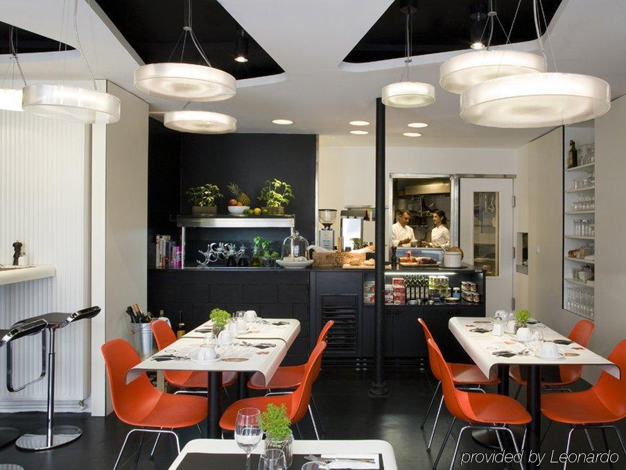 Hotel Maxim Folies Paris