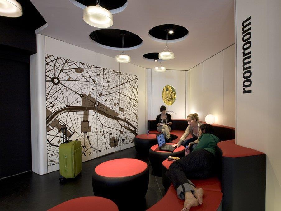 Maxim Folies Hotel Paris