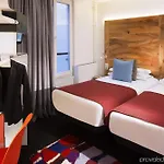 Hotel Maxim Folies Paris