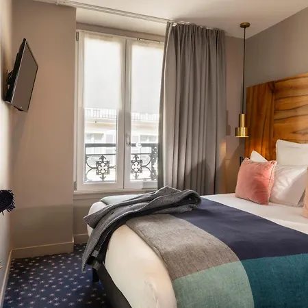 Maxim Folies 3* Parigi