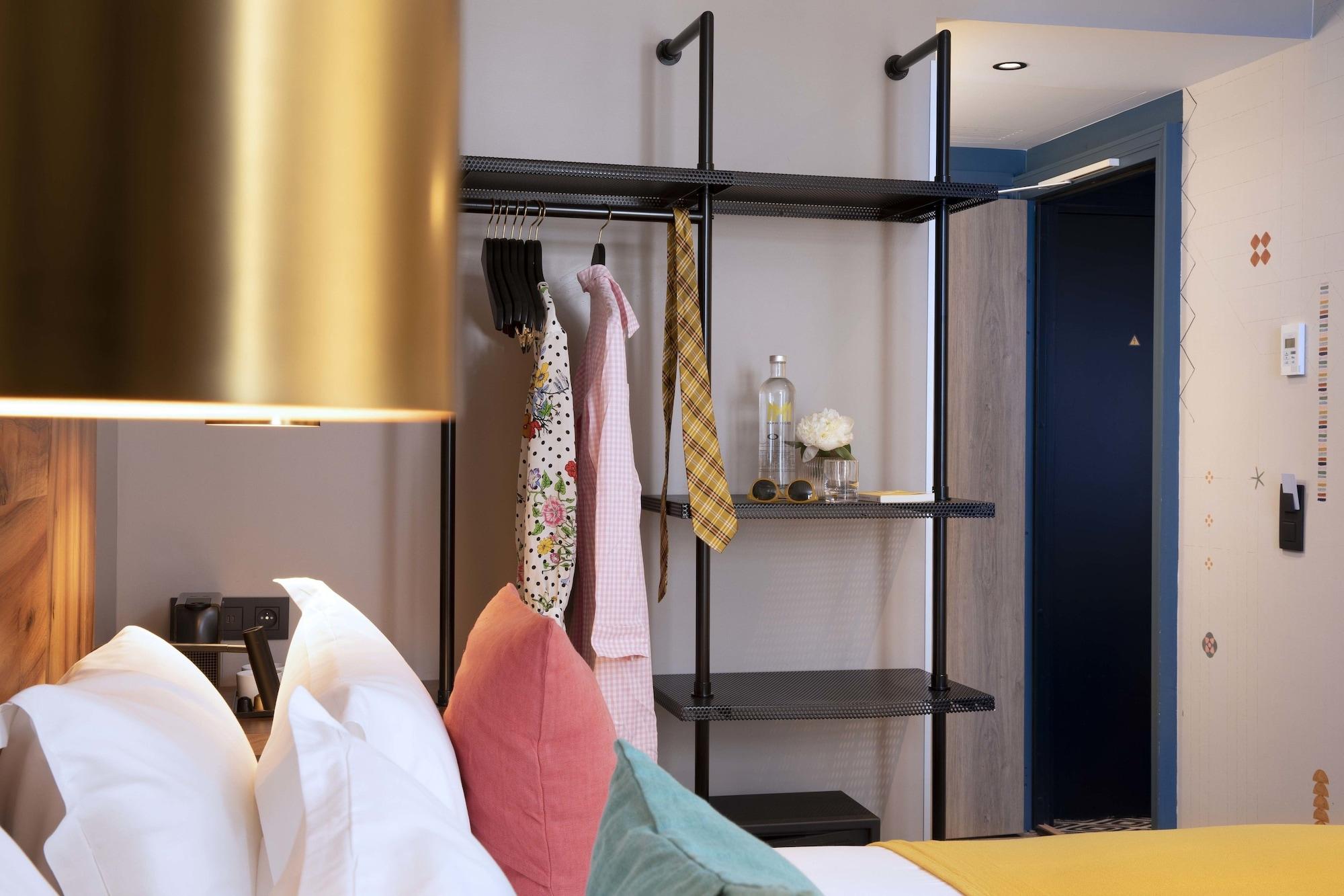 Hotel Maxim Folies Parigi