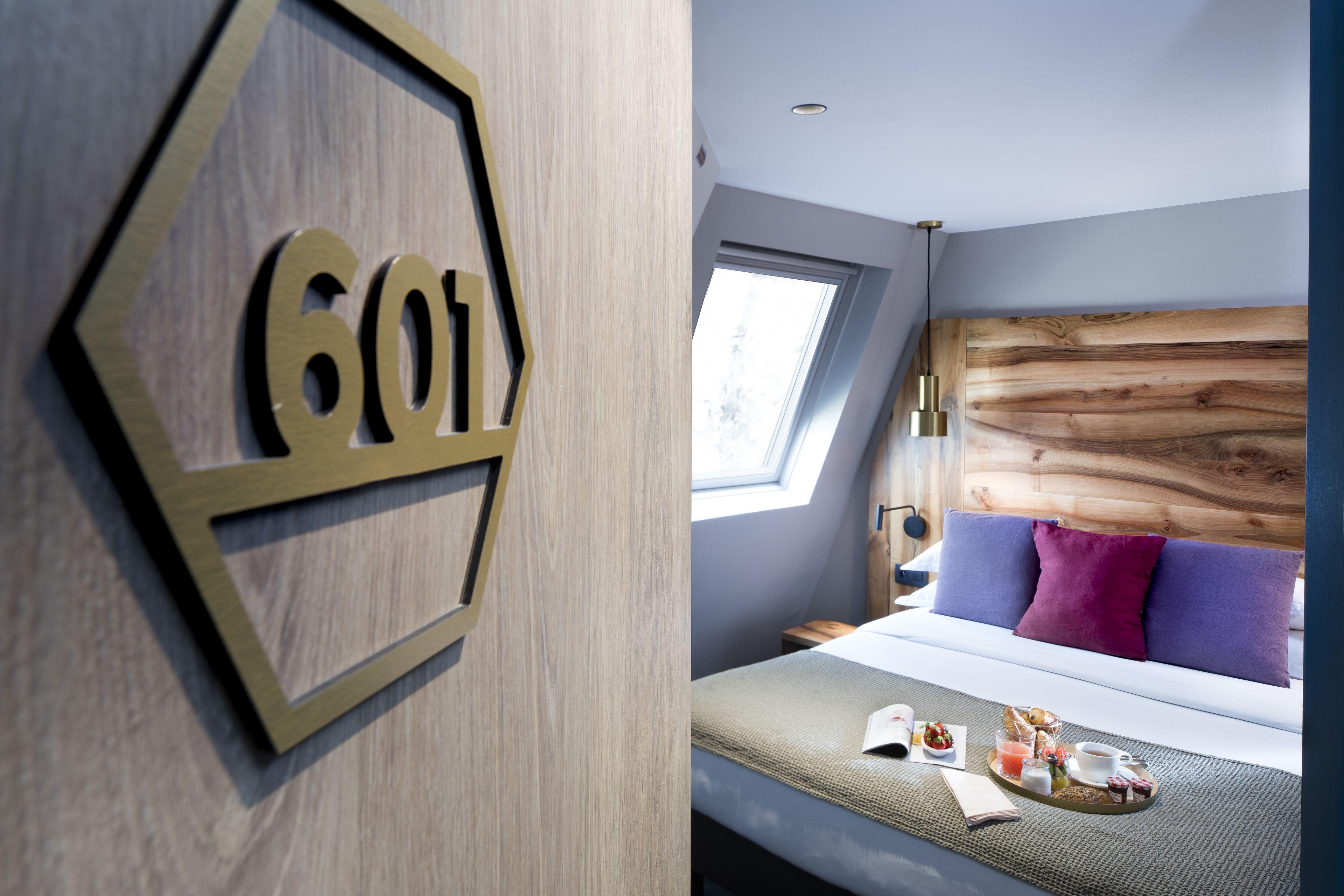 Hotel Maxim Folies 3*